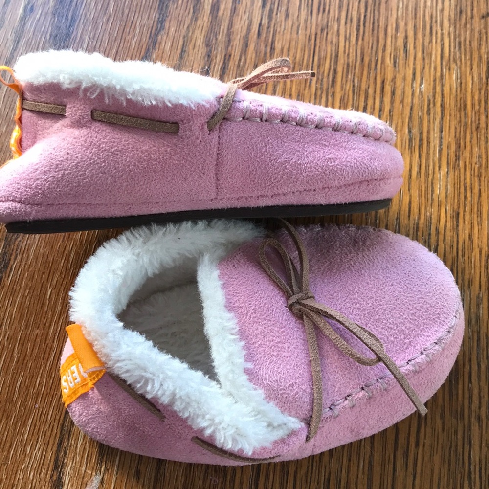 Baby girl slippers